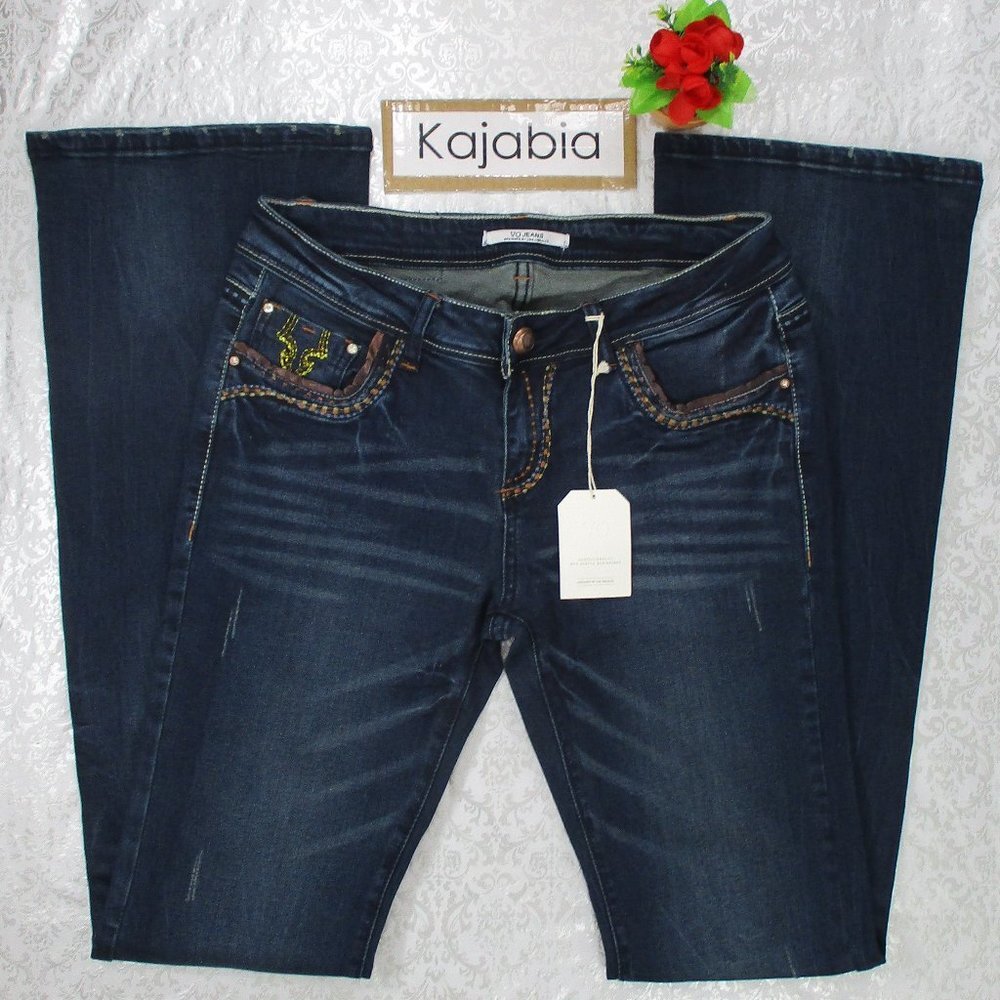 VIRGIN ONLY  Boot Cut Jeans NWT Size 30         #69